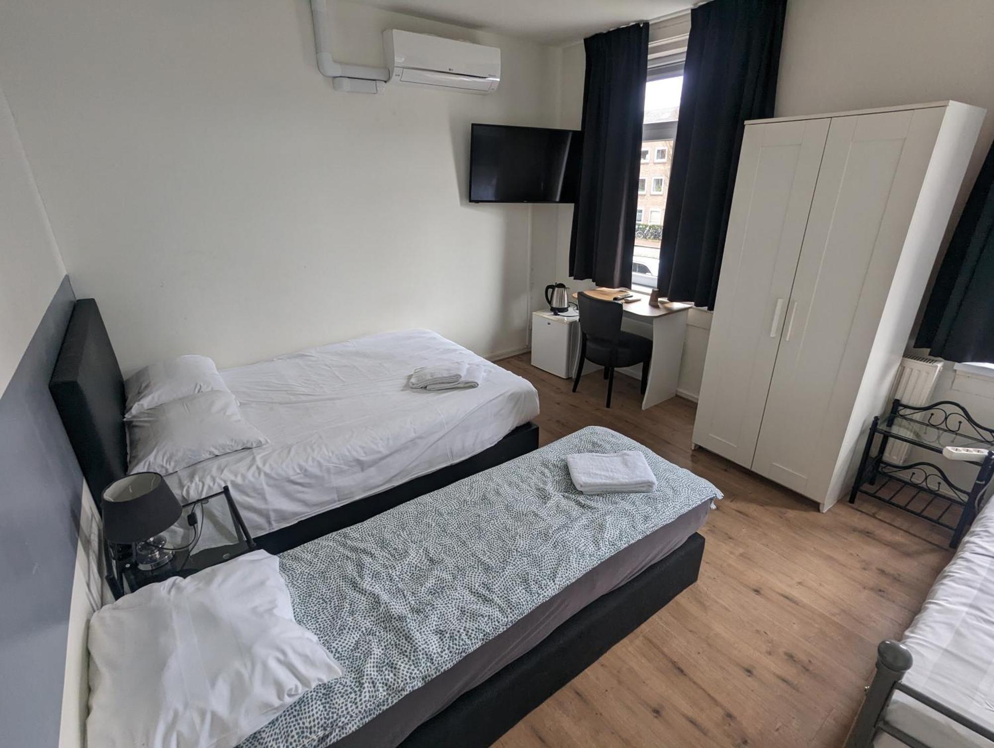 Hotel-Chao Nl 24 Hours Open Утрехт Экстерьер фото